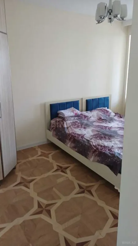 Satılır 3 otaqlı mənzil 105 m²
