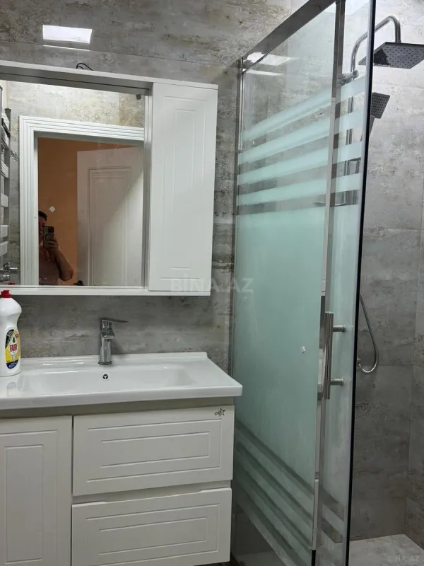 Satılır 3 otaqlı mənzil 105 m²