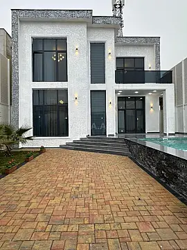 Satılır 4 otaqlı həyət evi 200 m²