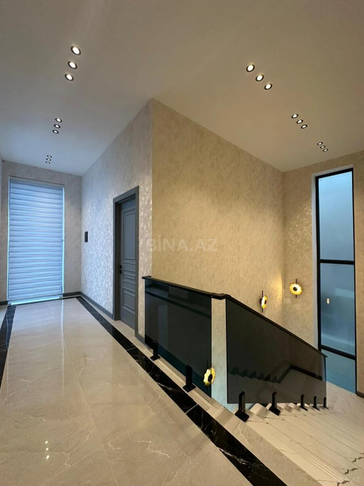 Satılır 4 otaqlı həyət evi 200 m²