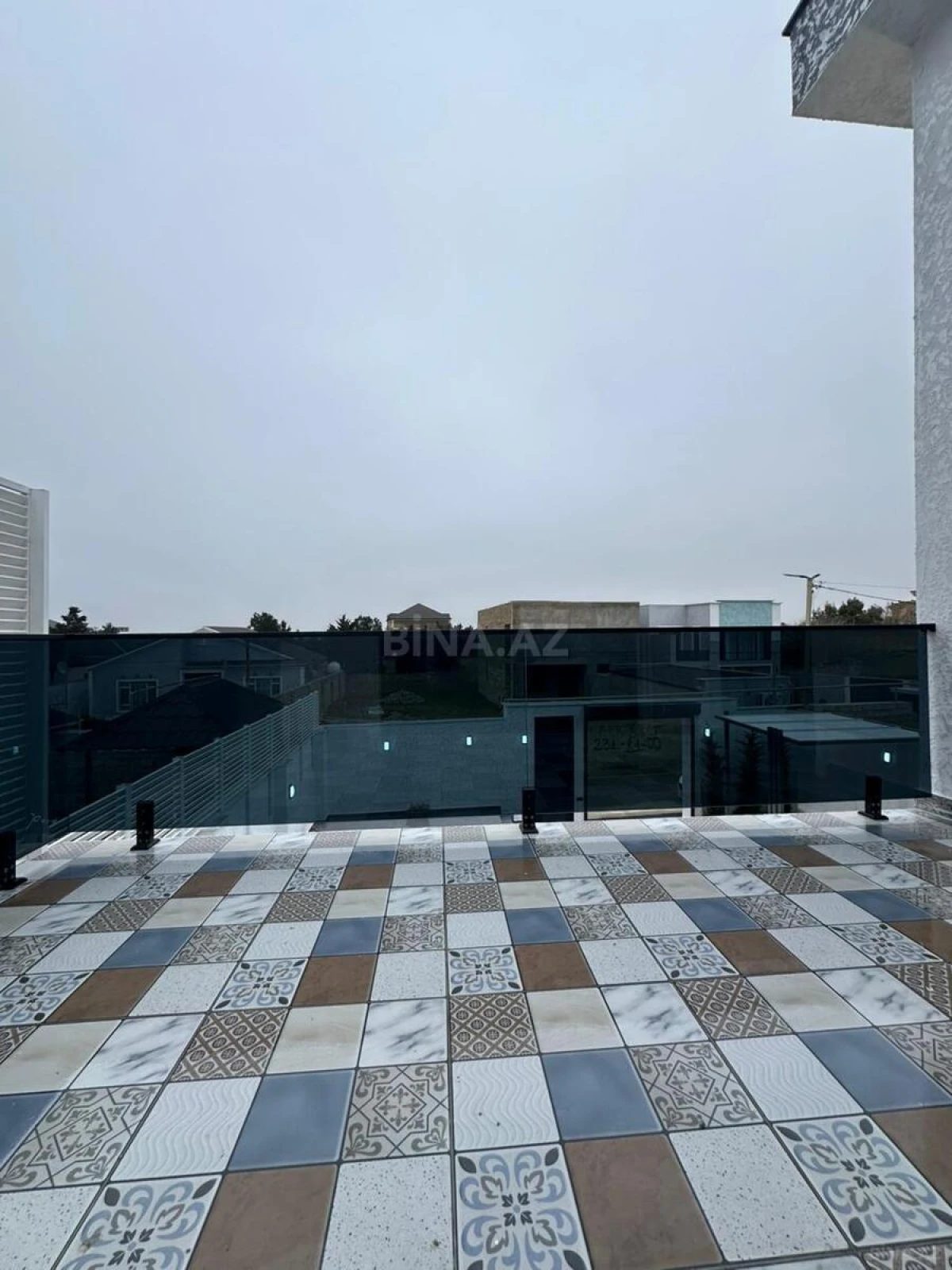 Satılır 4 otaqlı həyət evi 200 m²