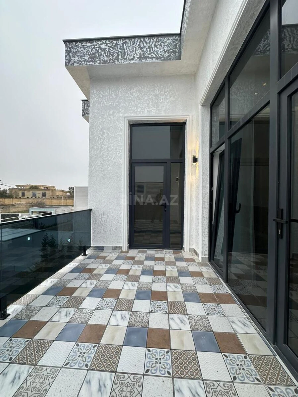 Satılır 4 otaqlı həyət evi 200 m²