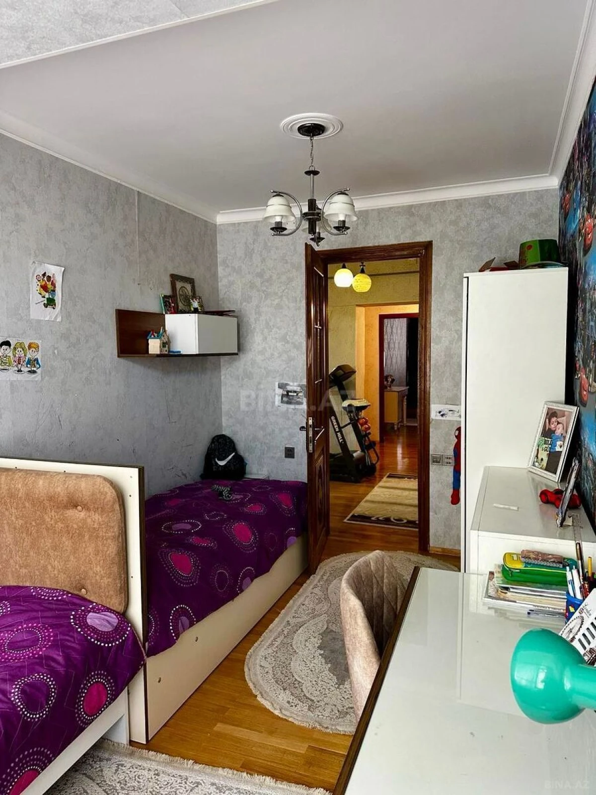 Satılır 3 otaqlı mənzil 95 m²