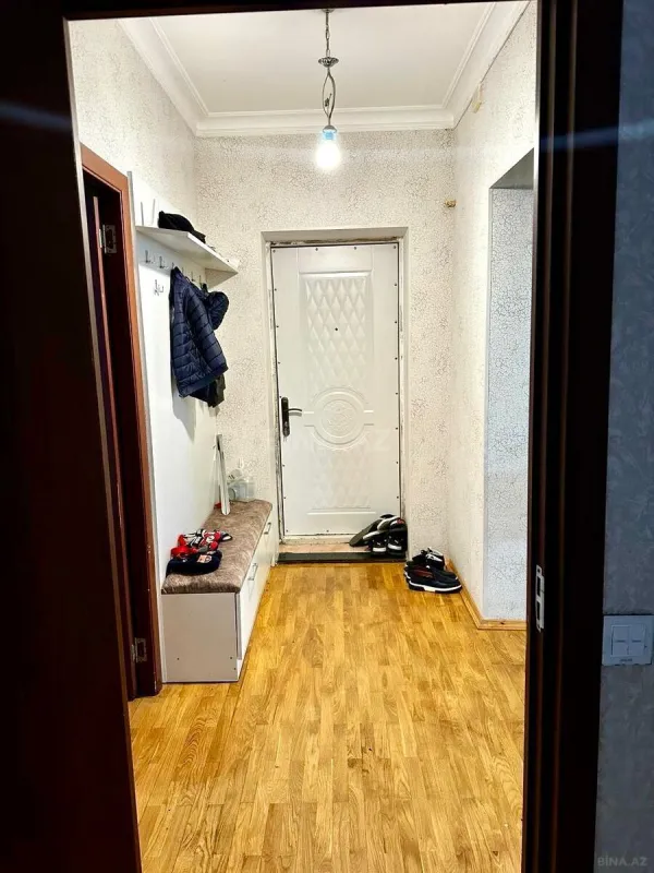 Satılır 3 otaqlı mənzil 95 m²