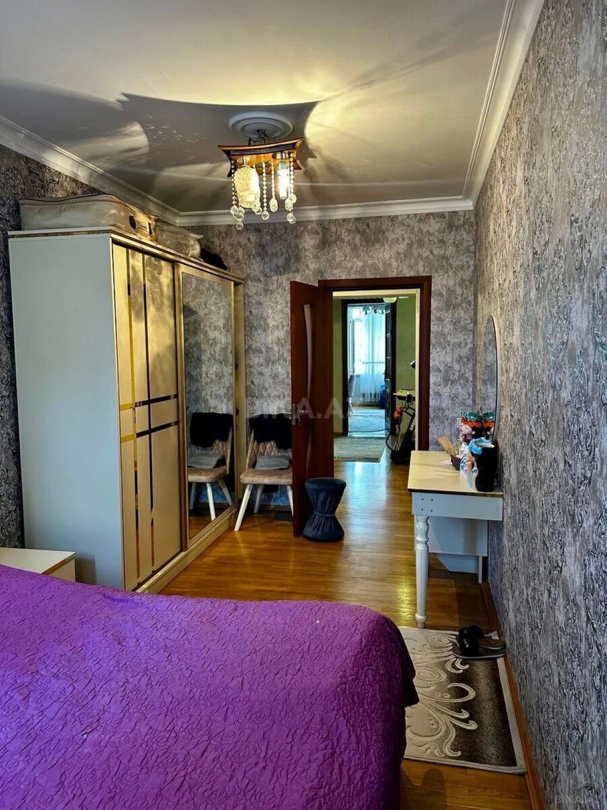 Satılır 3 otaqlı mənzil 95 m²