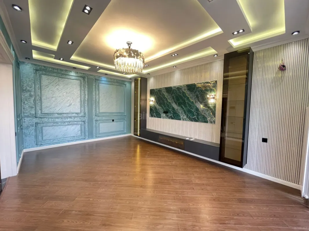 Satılır 6 otaqlı həyət evi 220 m²