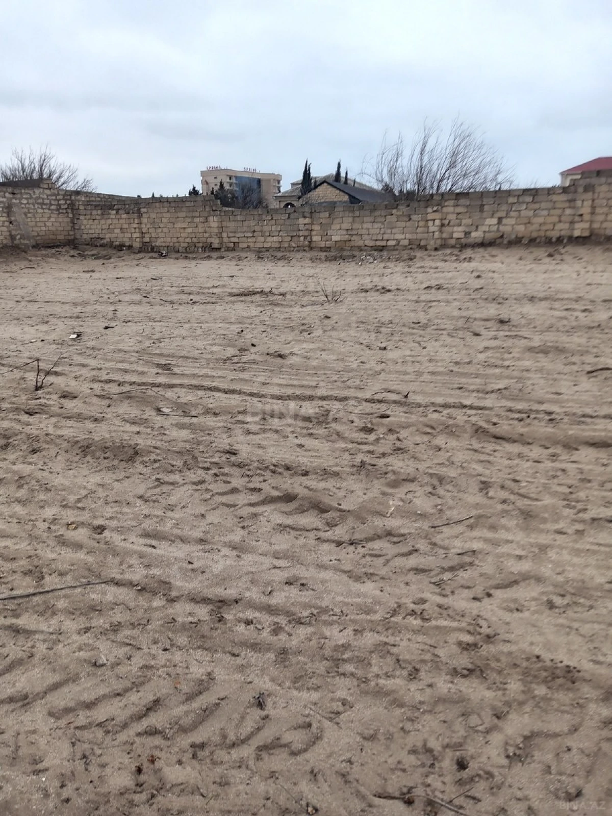 Satılır torpaq sahəsi 4 m²