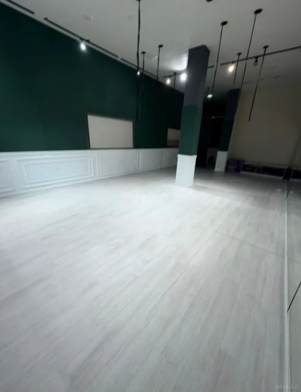 Kirayə verilir obyekt 70 m²