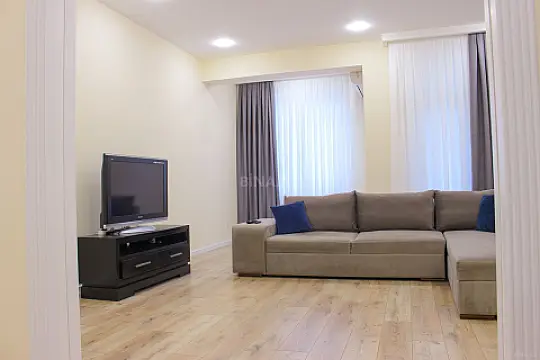 Kirayə verilir 3 otaqlı mənzil 137 m² — Bakı, Nərimanov 3 otaq 137.00 m²