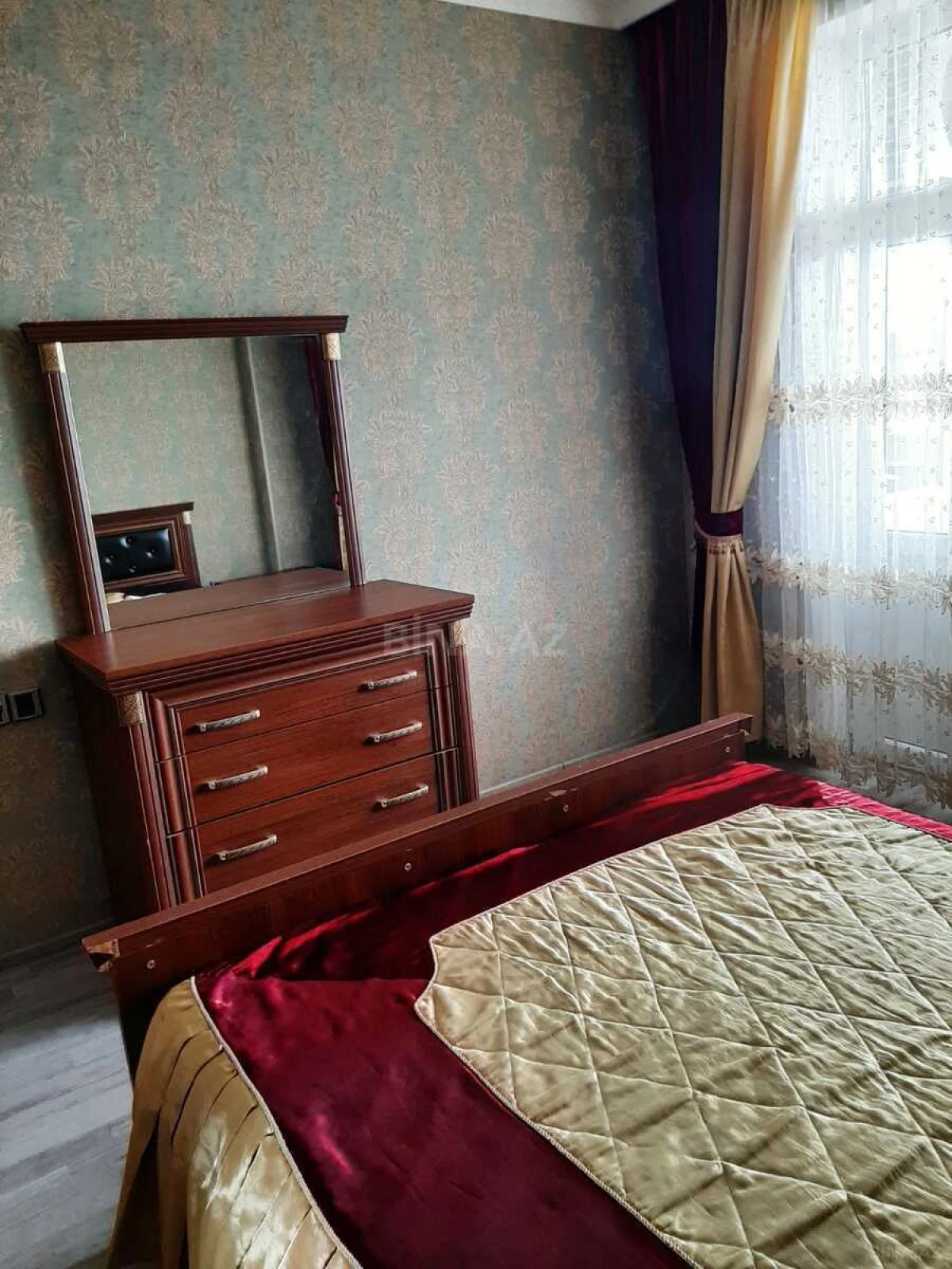 Satılır 3 otaqlı mənzil 75 m²
