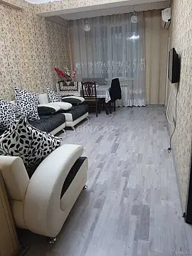 Satılır 3 otaqlı mənzil 75 m²