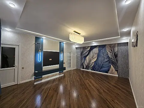 Satılır 2 otaqlı mənzil 88 m²
