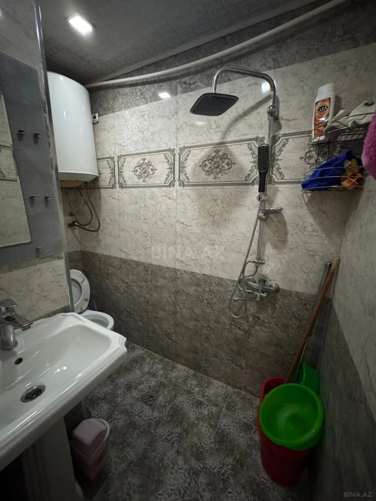Satılır 2 otaqlı mənzil 42 m²