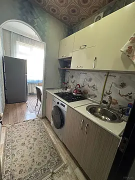 Satılır 2 otaqlı mənzil 42 m²