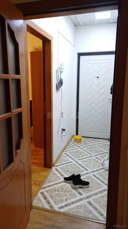 Kirayə verilir 4 otaqlı mənzil 140 m²