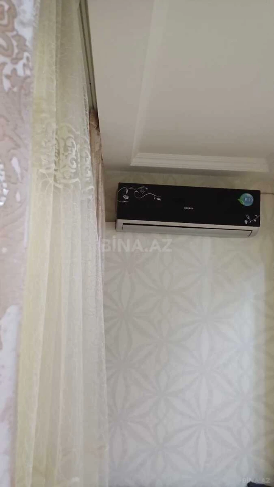 Kirayə verilir 4 otaqlı mənzil 140 m²
