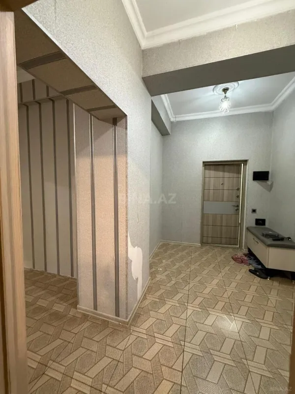 Satılır 3 otaqlı mənzil 96 m²