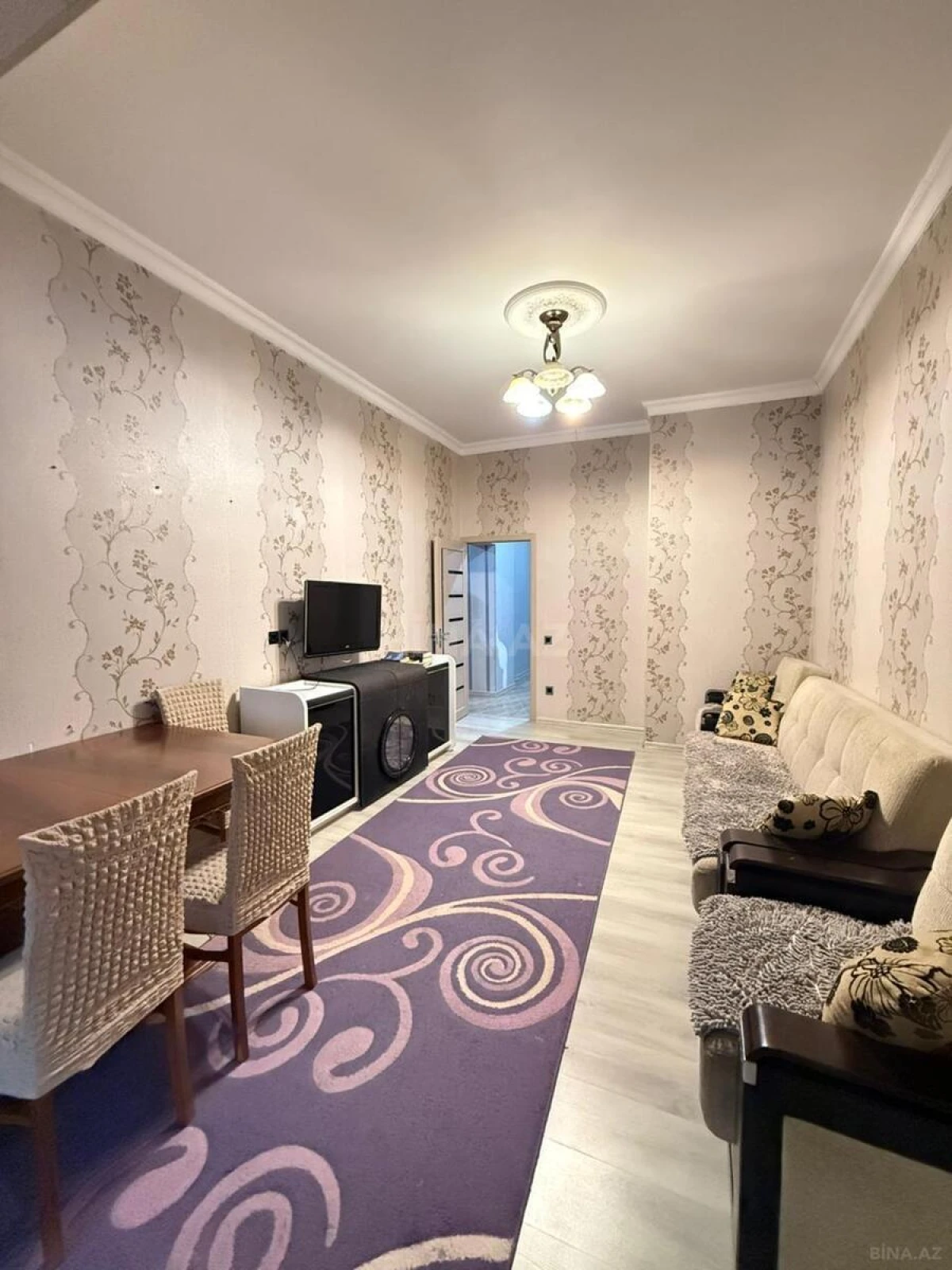 Satılır 3 otaqlı mənzil 96 m²