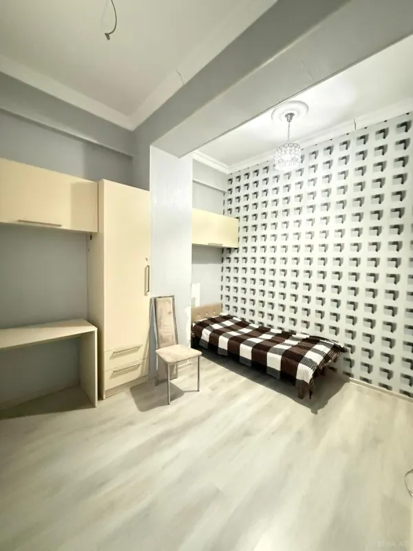 Satılır 3 otaqlı mənzil 96 m²