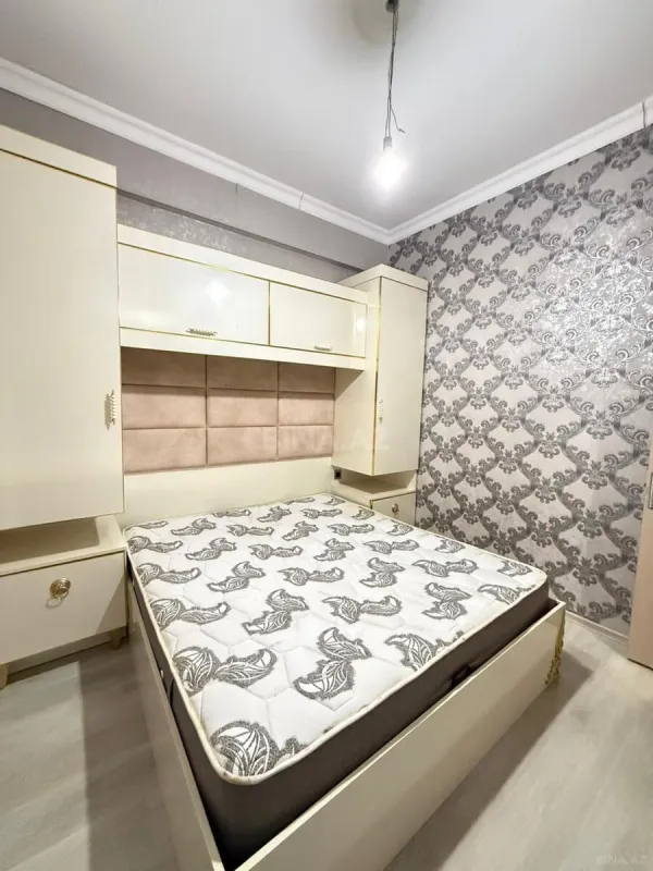 Satılır 3 otaqlı mənzil 96 m²