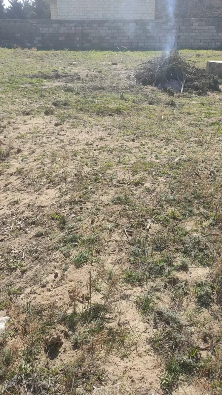 Satılır torpaq sahəsi 4 m²