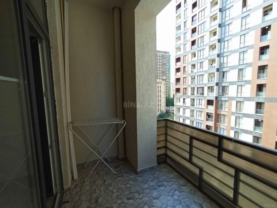 Kirayə verilir 2 otaqlı mənzil 70 m²