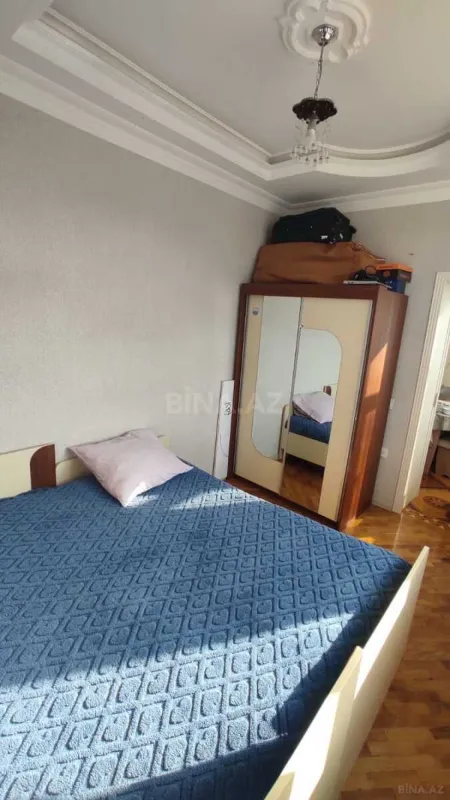 Satılır 3 otaqlı mənzil 93 m²