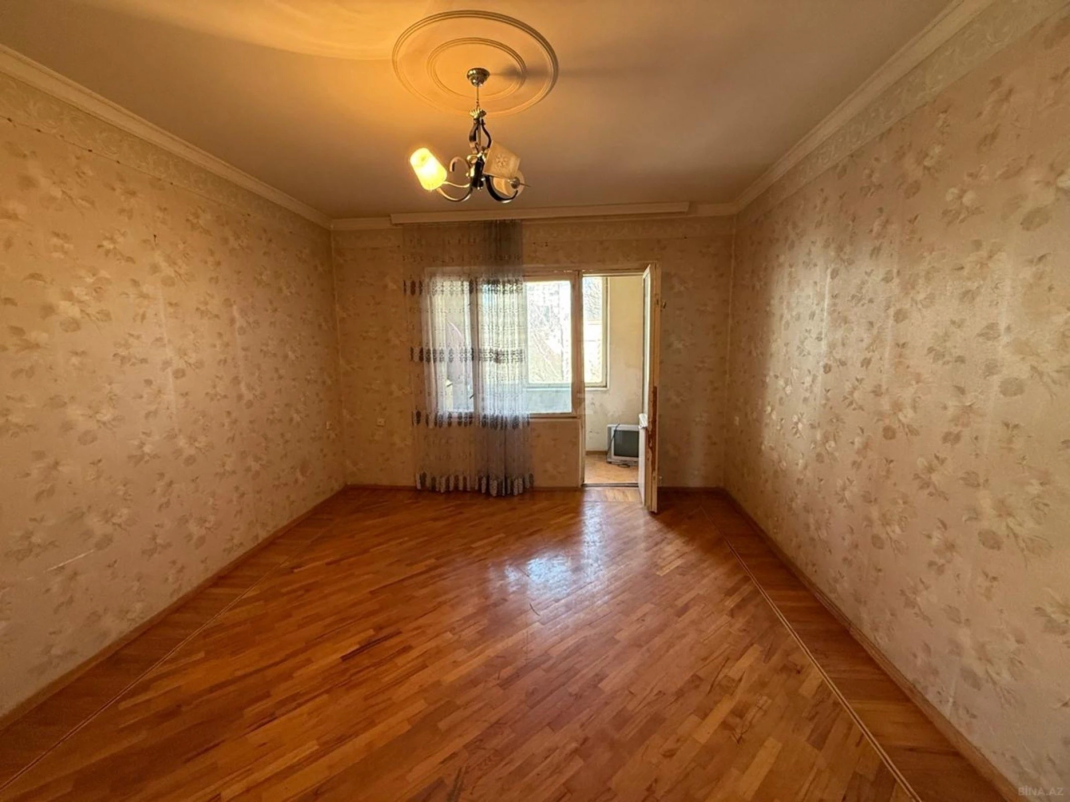 Satılır 3 otaqlı mənzil 87 m²