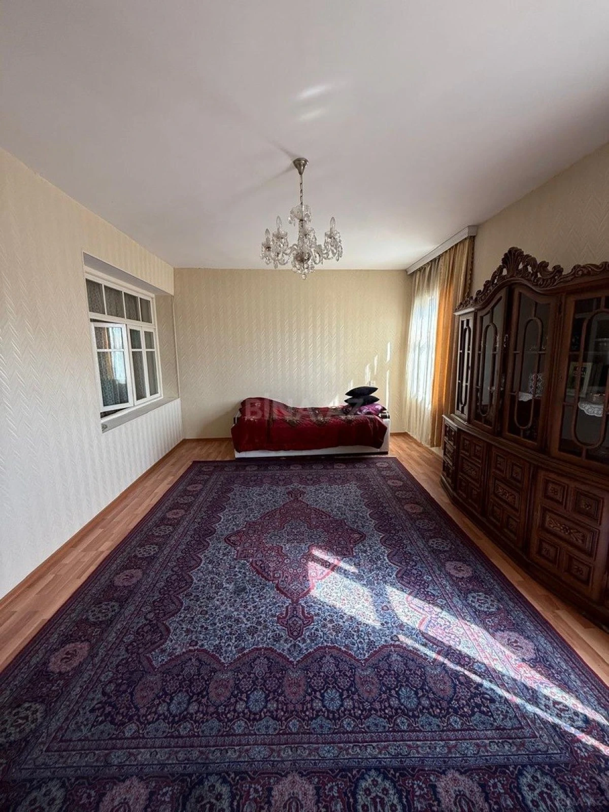 Satılır 3 otaqlı mənzil 87 m²