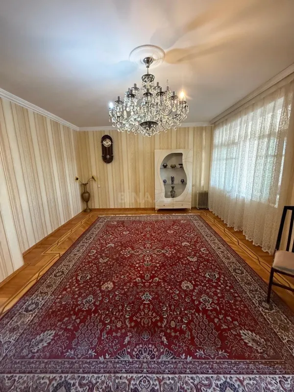 Satılır 3 otaqlı mənzil 87 m²