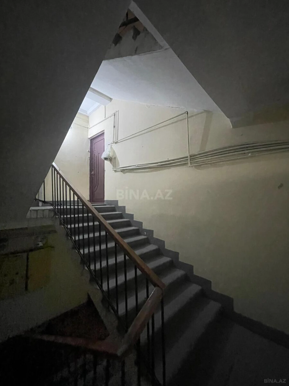 Satılır 4 otaqlı mənzil 80 m²