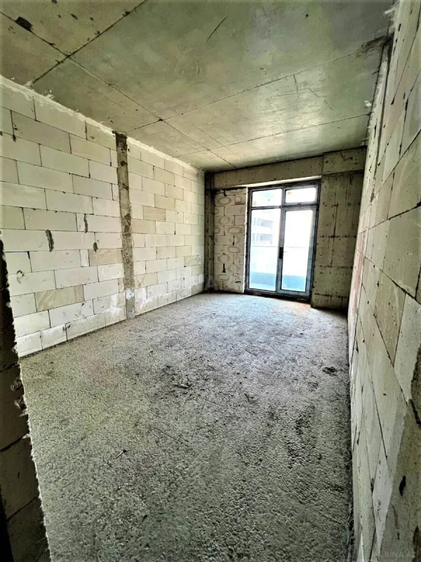 Satılır 2 otaqlı mənzil 80 m²