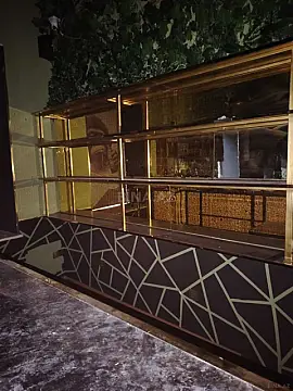 Kirayə verilir obyekt 300 m²