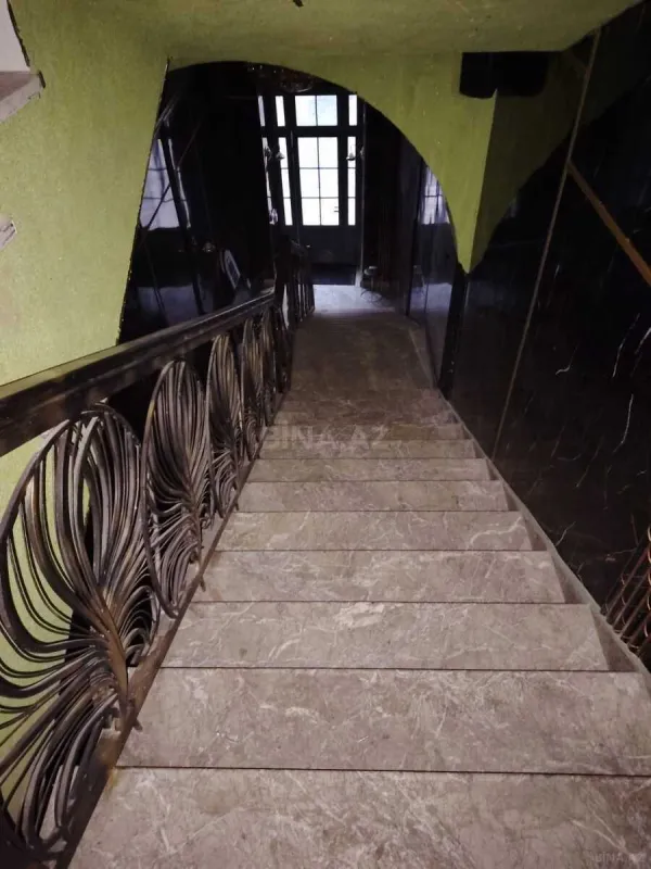 Kirayə verilir obyekt 300 m²