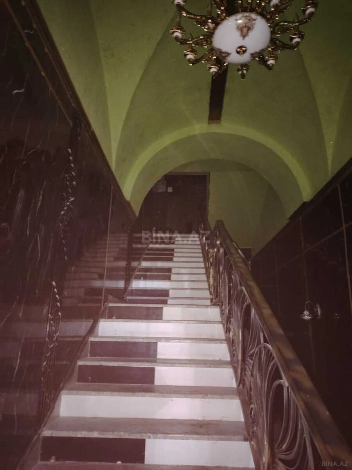 Kirayə verilir obyekt 300 m²