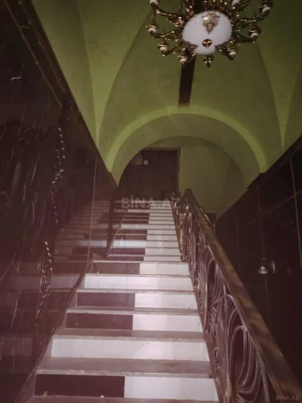 Kirayə verilir obyekt 300 m²