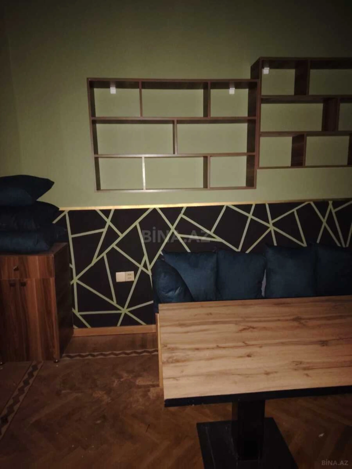 Kirayə verilir obyekt 300 m²