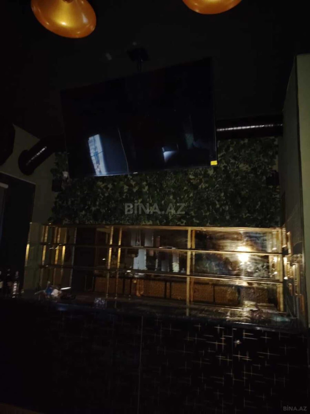 Kirayə verilir obyekt 300 m²