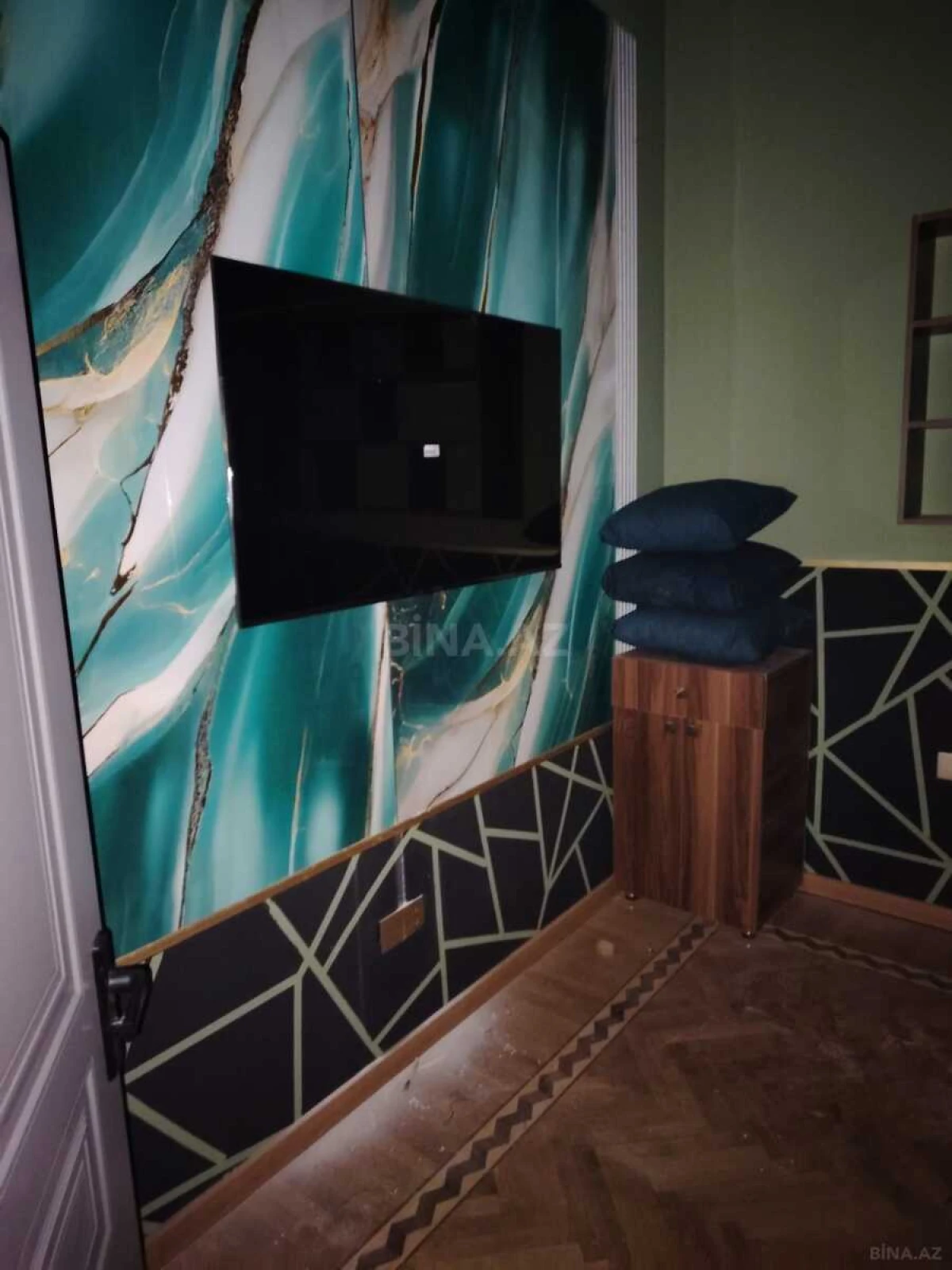 Kirayə verilir obyekt 300 m²