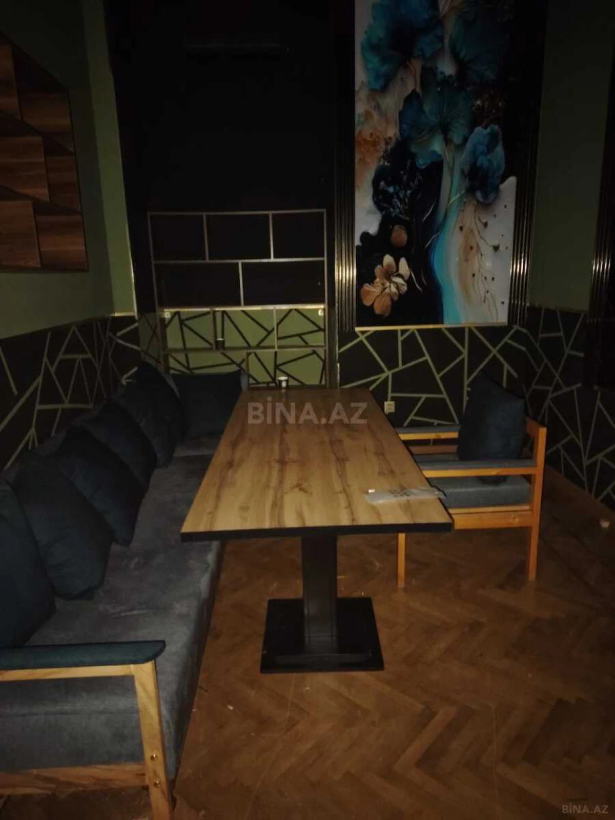 Kirayə verilir obyekt 300 m²