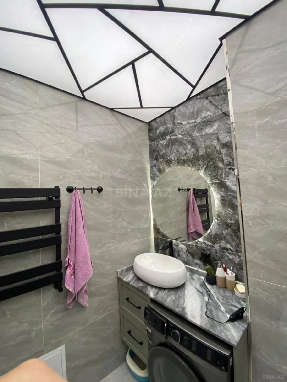 Satılır 2 otaqlı mənzil 75 m²