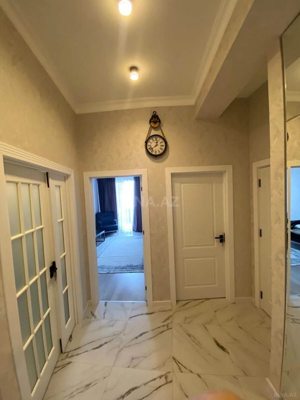 Satılır 2 otaqlı mənzil 75 m²