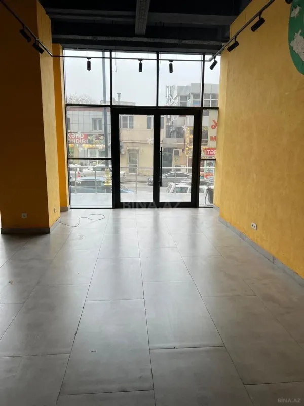 Kirayə verilir obyekt 260 m²