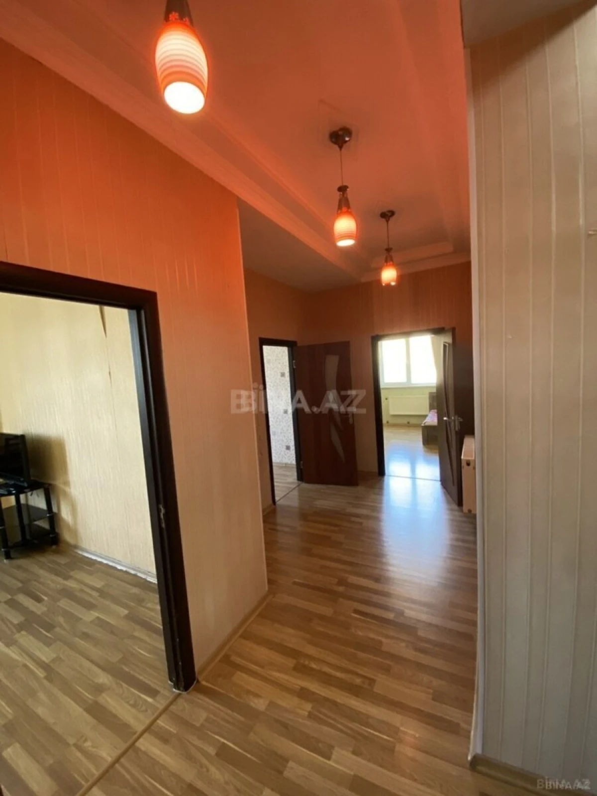 Satılır 2 otaqlı mənzil 90 m²