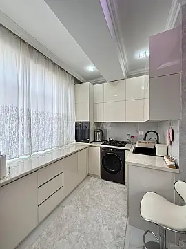 Satılır 3 otaqlı mənzil 100 m²