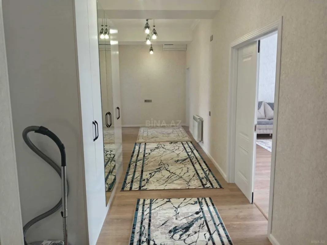 Kirayə verilir 3 otaqlı mənzil 135 m²