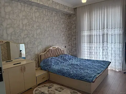 Kirayə verilir 3 otaqlı mənzil 135 m²