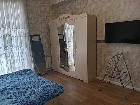 Kirayə verilir 3 otaqlı mənzil 135 m²