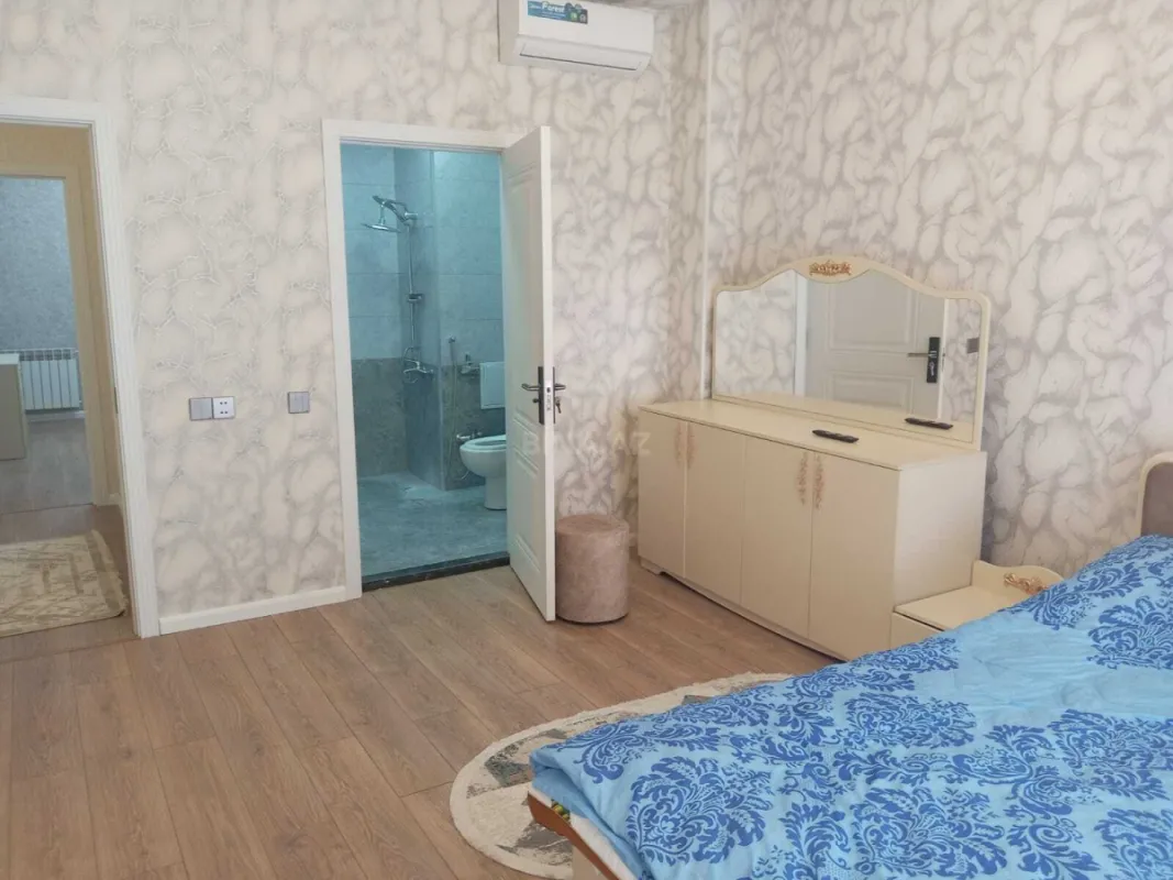 Kirayə verilir 3 otaqlı mənzil 135 m²