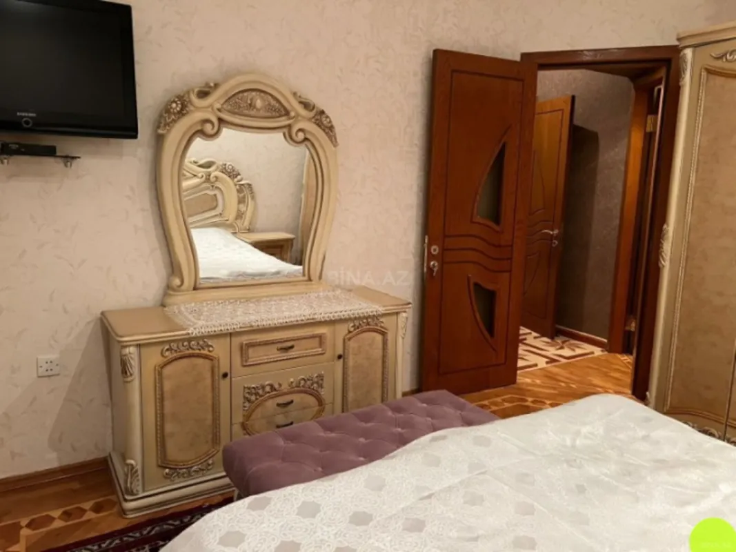 Satılır 3 otaqlı mənzil 90 m²